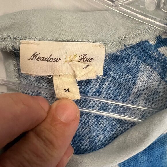 Meadow Rue Women's Long Sleeve Floral Top Blue/Multi Size Medium Keyhole Back - Picture 8 of 9